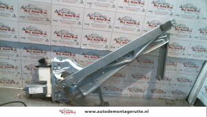 O79545 Gebruikte raammechaniek 4deurs rechts-voor Toyota Corolla