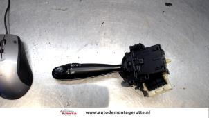 O102222 Gebruikte richtingaanwijzer schakelaar Toyota Yaris