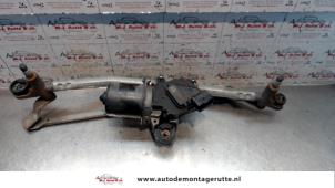 O133506 Gebruikte ruitenwismotor+mechaniek Citroen C2
