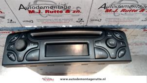 Gebruikte Radio Mercedes C Sportcoupé (C203) 1.8 C-180K 16V Prijs op aanvraag aangeboden door Autodemontage M.J. Rutte B.V.