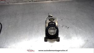 O105929 Gebruikte spiegel schakelaar Hyundai I20