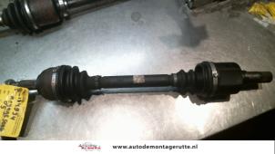 O111294 Gebruikte cardanas links-voor (vwa) Renault Megane Scenic