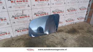 O85782 Gebruikte spiegelglas links Audi A4