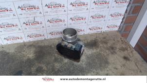 O122239 Gebruikte gasklephuis Audi A4