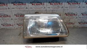 O74546 Gebruikte rechter koplamp Suzuki Alto