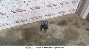 O109314 Gebruikte combischakelaar ramen Renault Laguna