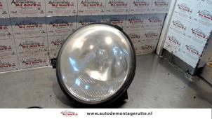 O72052 Gebruikte koplamp links Volkswagen Lupo