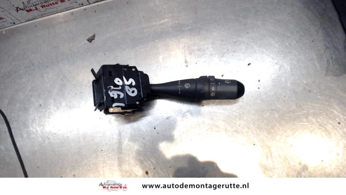 Gebruikte Schakelaar Ruitenwisser Smart Forfour O103590