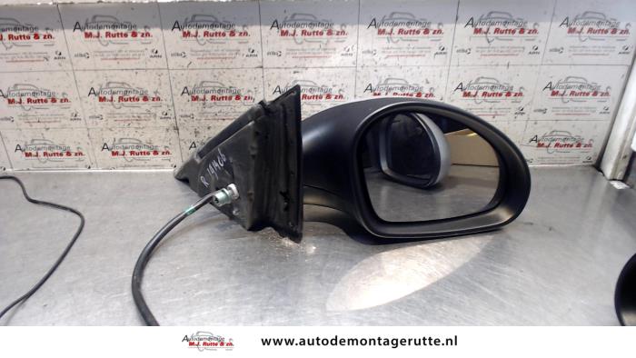 Gebruikte Buitenspiegel rechts Seat Cordoba O88019