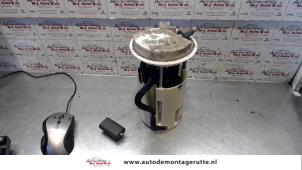 O120953 Gebruikte brandstofpomp elektrisch Renault Laguna