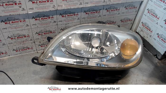 Gebruikte Linker Koplamp Citroen Saxo O72605