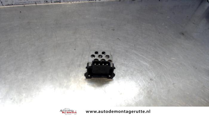 Gebruikte Kachel Weerstand BMW 3-Serie O130533