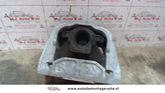 Gebruikte Motorrubber Volkswagen Golf O128739