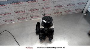 O114791 Gebruikte abs pomp Volkswagen Golf