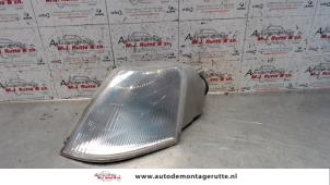 O75863 Gebruikte pinker links Citroen Xantia