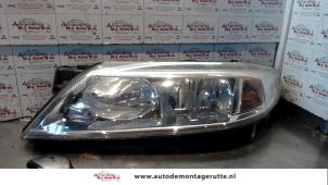 O72809 Gebruikte linker koplamp Renault Laguna