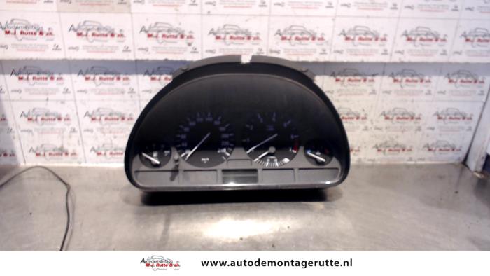 Gebruikte Tellerklok BMW 5-Serie O99153
