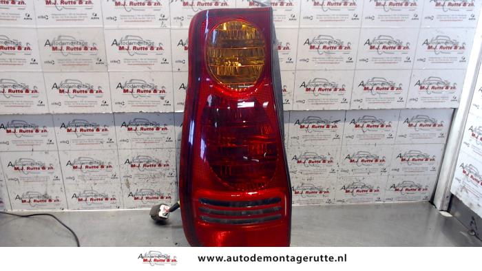 Gebruikte Achterlicht links Hyundai Matrix O93282