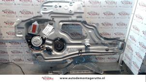 O79226 Gebruikte raammechaniek 4deurs rechts-voor Hyundai Santafe