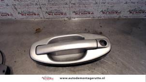 O80201 Gebruikte deurgreep 4deurs links-voor Hyundai Santafe