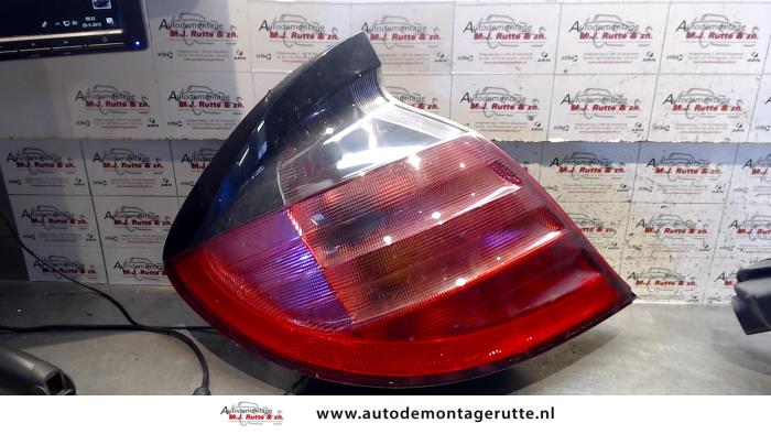 Gebruikte Achterlicht links Mercedes C-Klasse O92702