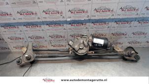 O118807 Gebruikte ruitenwismotor+mechaniek Hyundai Sonata