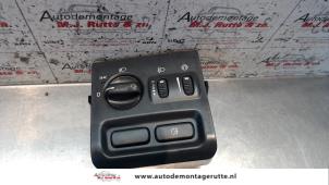 O132908 Gebruikte schakelaar licht Volvo S40/V40