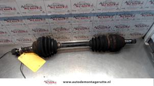 O110996 Gebruikte cardanas links-voor (vwa) Opel Astra