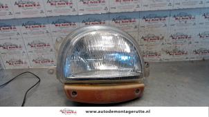 O74250 Gebruikte koplamp rechts Renault Twingo