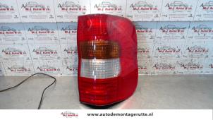 O94666 Gebruikte achterlicht rechts Opel Combo