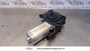 O89850 Gebruikte portierruitmotor Ford Fiesta