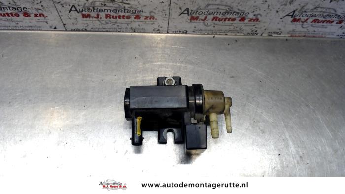 Gebruikte Ruitensproeierpomp voor Mercedes B-Klasse O115150