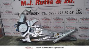 O79449 Gebruikte ruitmechaniek 4deurs rechts-voor Honda HR-V