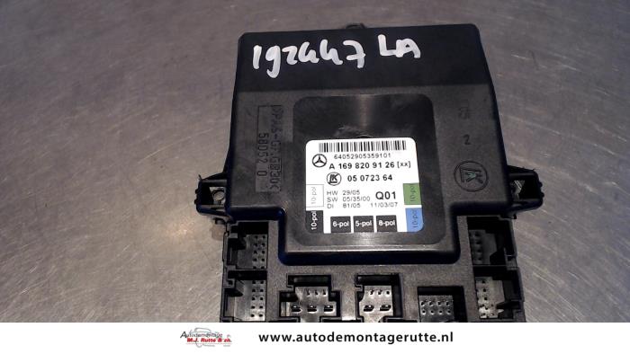 Gebruikte Module Comfort Mercedes B-Klasse O90992