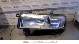 O72015 Gebruikte koplamp links Opel Movano