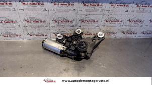 O96884 Gebruikte motor ruitenwisser achter Volkswagen Transporter
