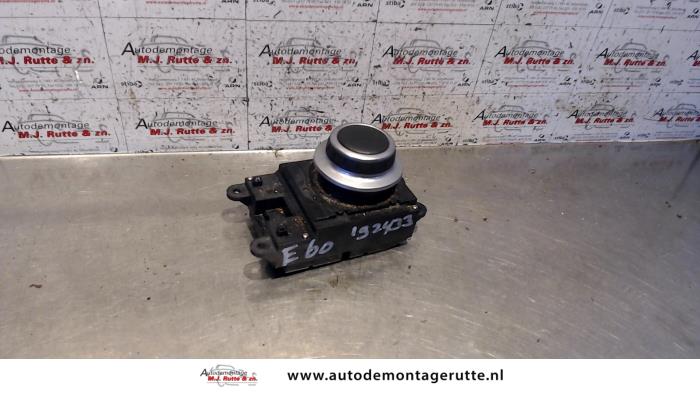 Gebruikte Bedieningspaneel Multi Media BMW 5-Serie O92361