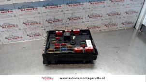 O119377 Gebruikte zekeringkast Volkswagen Passat