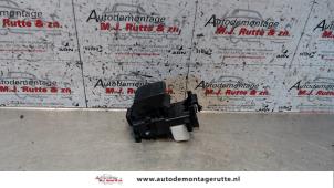 O108300 Gebruikte ruit schakelaar elektrisch Toyota Yaris