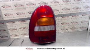O93245 Gebruikte achterlicht links Chrysler Voyager