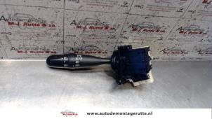 O102207 Gebruikte knipperlicht schakelaar Toyota Corolla