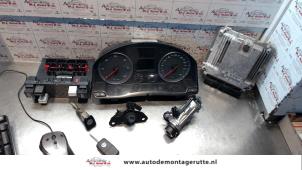 Gebruikte Set Cilindersloten (compleet) Volkswagen Jetta III (1K2) 1.9 TDI Prijs op aanvraag aangeboden door Autodemontage M.J. Rutte B.V.