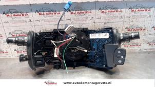 O103015 Gebruikte schakelaar stuurkolom (licht) Renault Scenic