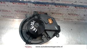 O129770 Gebruikte chaufage ventilatiemotor Volkswagen Passat