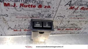 O77075 Gebruikte schakelaar Toyota Landcruiser