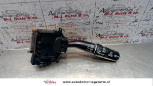 O103936 Gebruikte ruitenwis schakelaar Toyota Landcruiser
