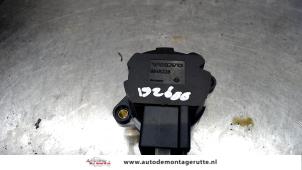 Gebruikte Elektrisch Deel Contactslot Volvo V70 (SW) 2.4 20V 170 Prijs op aanvraag aangeboden door Autodemontage M.J. Rutte B.V.