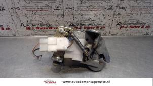 O91538 Gebruikte achterklep slotmechaniek Mercedes Vito