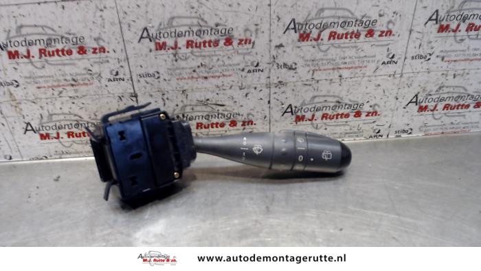 Gebruikte Schakelaar Ruitenwisser Smart Forfour O103592