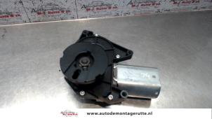 O97121 Gebruikte motor ruitenwisser achter Peugeot 407